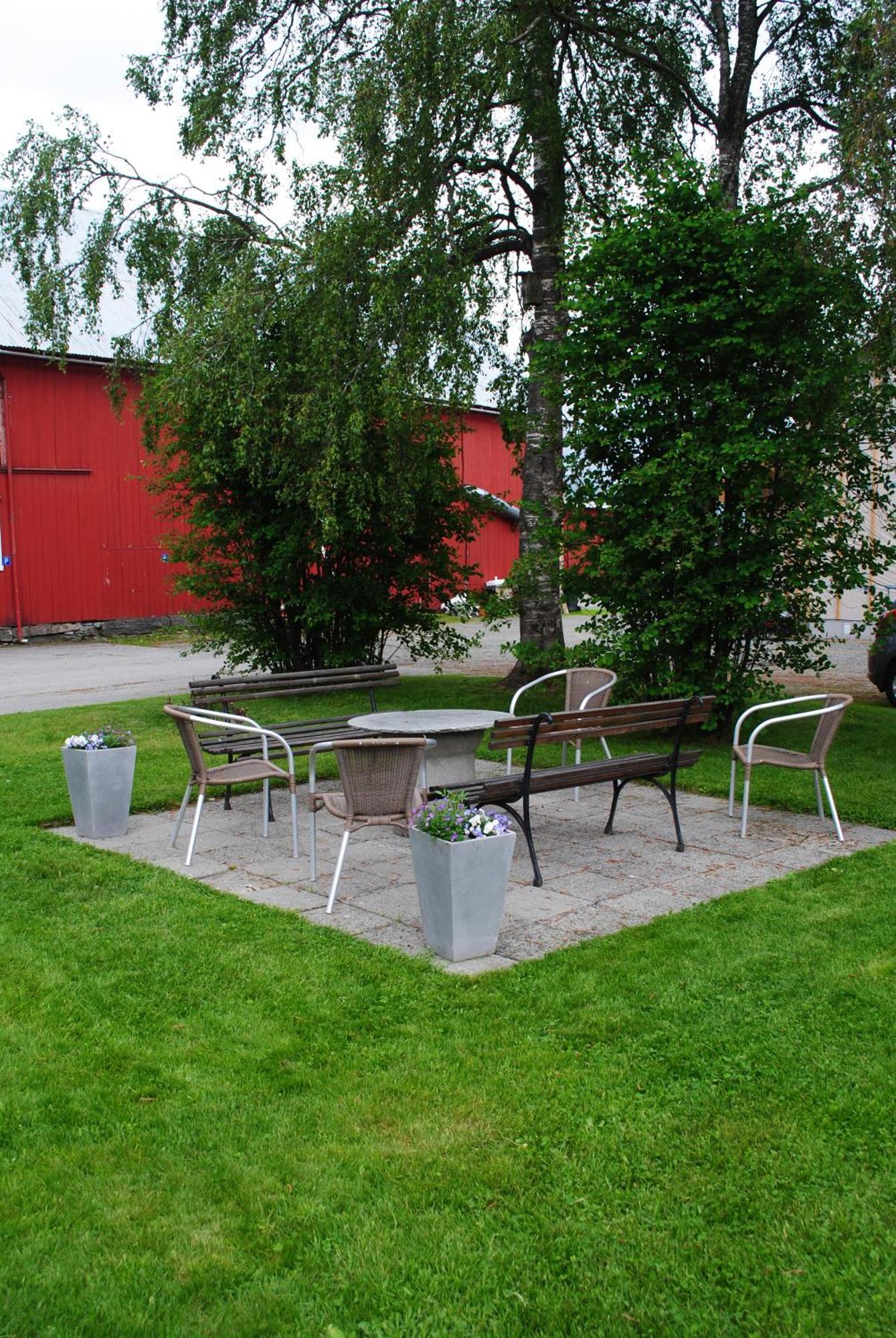 Grong Gard Guesthouse Exterior photo